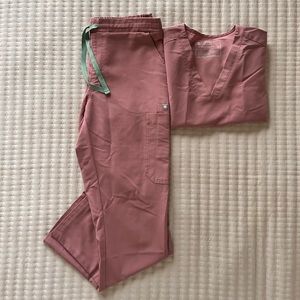 Fig’s Pink XS Scrub Top/ S Bottoms Scrub Set